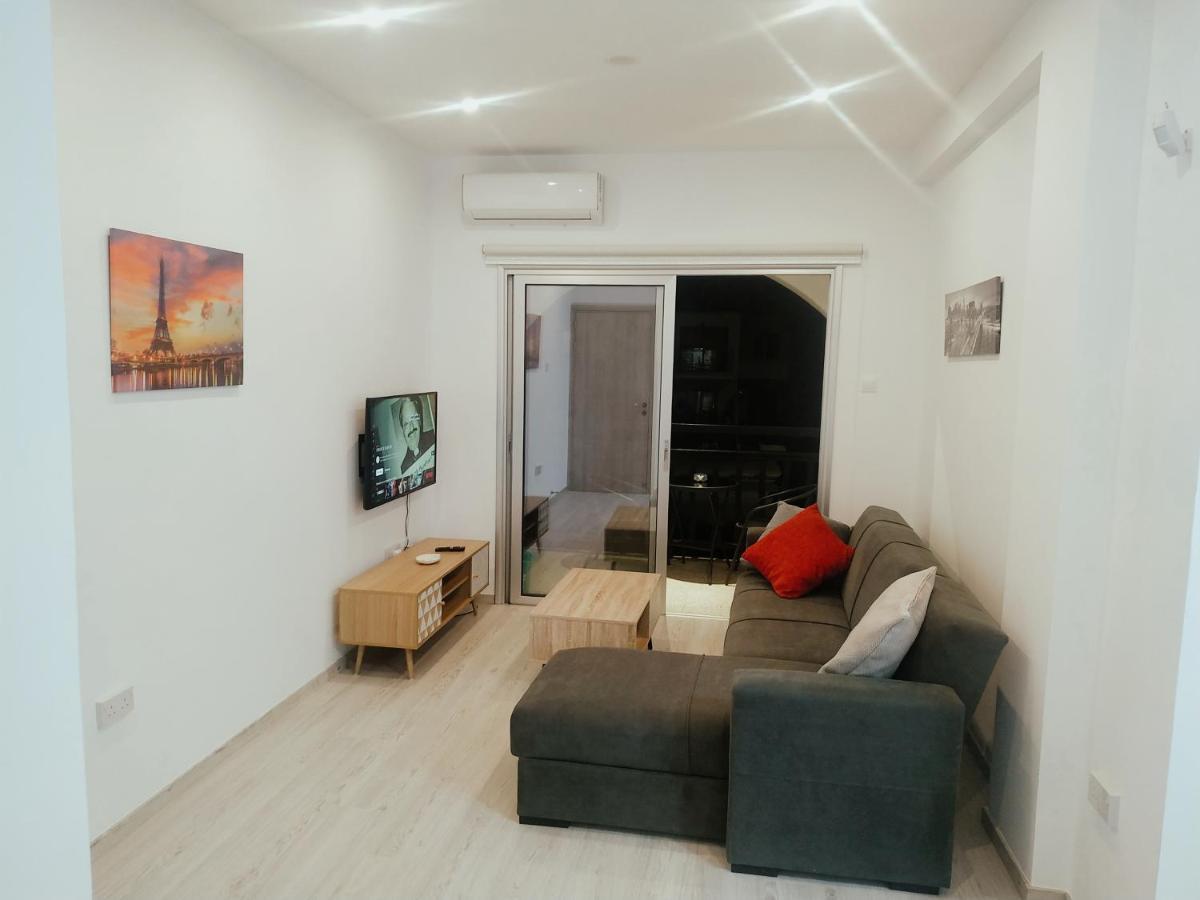 Charming Holiday Retreat Kato Paphos Apt 400M To The Beach エクステリア 写真