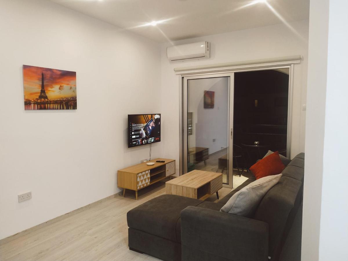 Charming Holiday Retreat Kato Paphos Apt 400M To The Beach エクステリア 写真